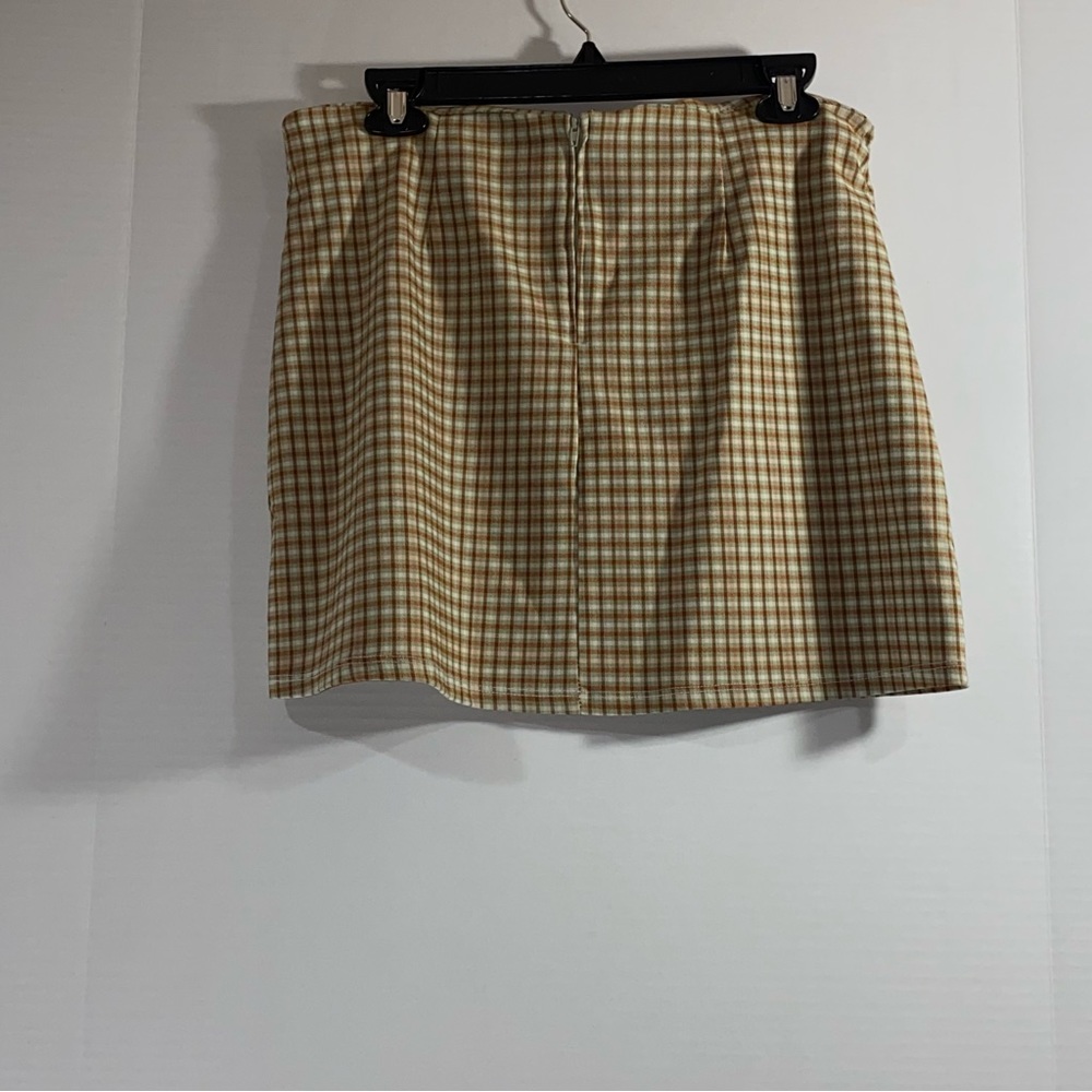 Originality plaid skirt orange tan plaid. Junior girls XL